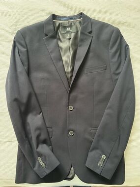 H&M Men's Dark Navy Two-Button Blazer
